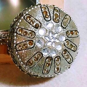 FAUX STONE TRINKET BOX